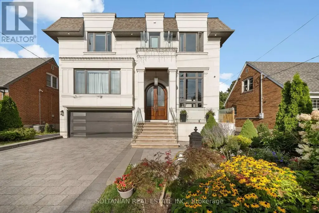 15 Calvin Avenue, Toronto (Willowdale East)