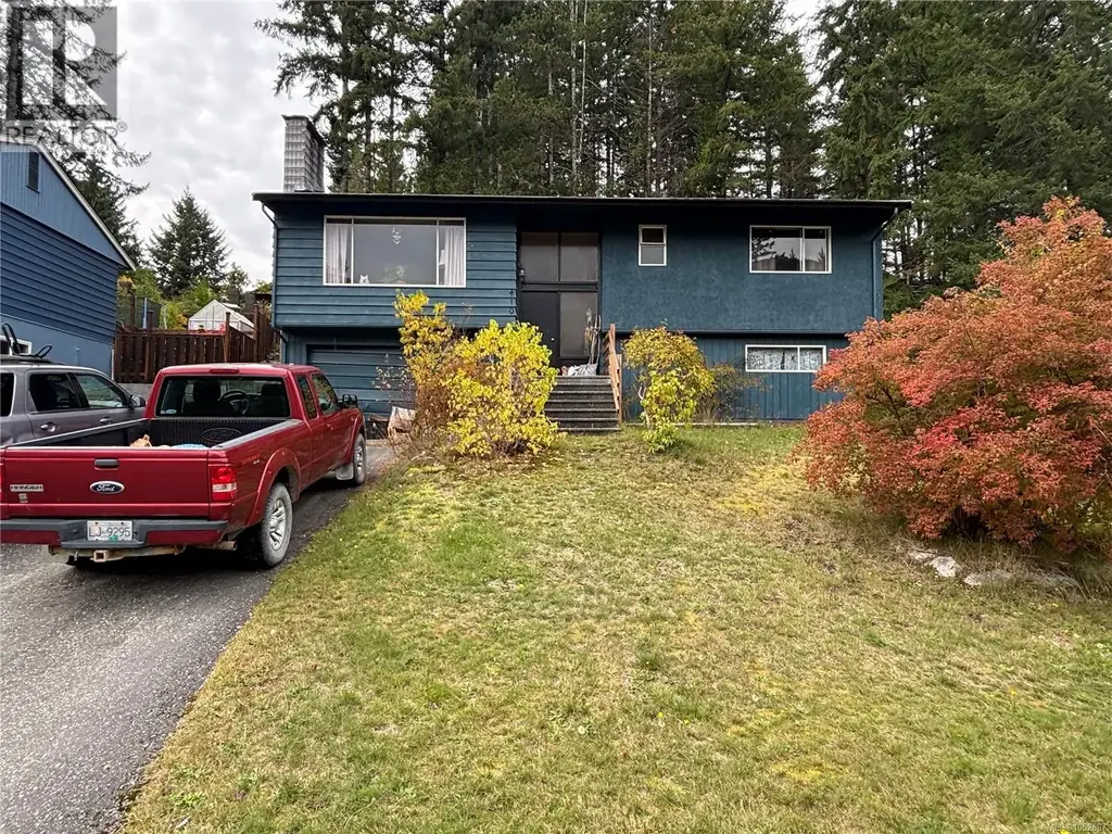 410 Nootka Dr, Gold River
