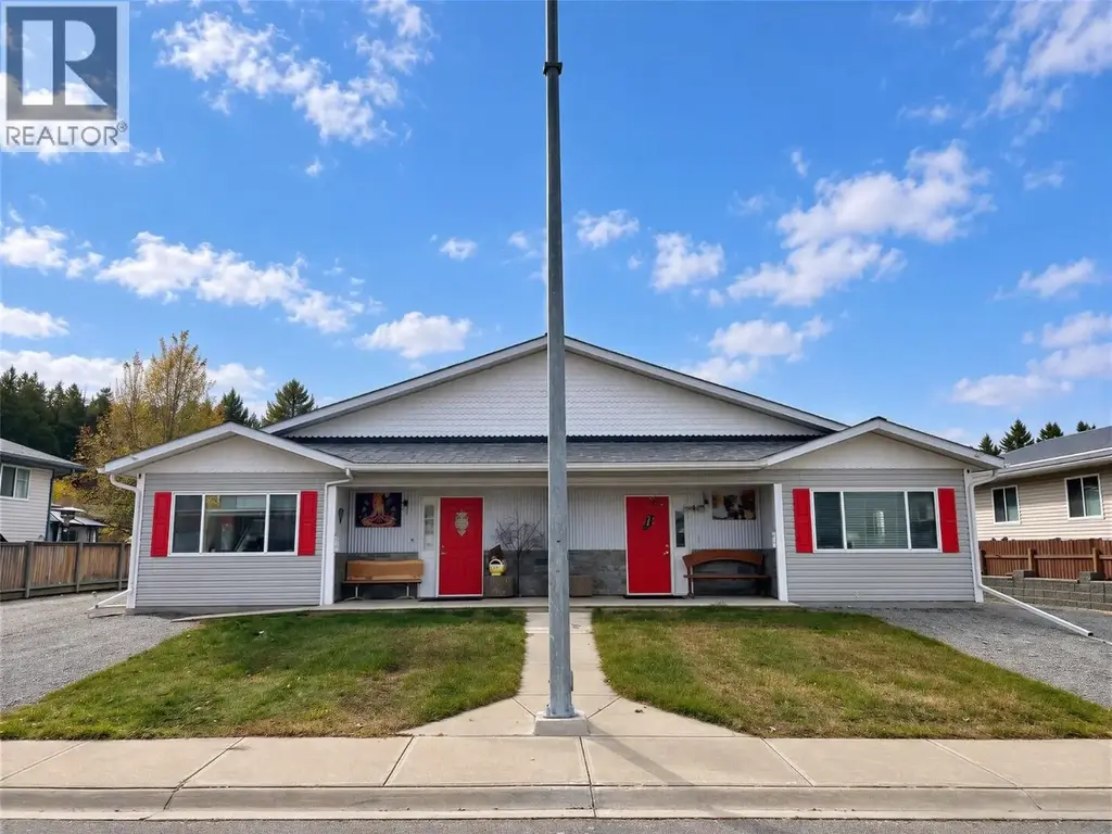 2505 Mcleary Crescent N, Cranbrook
