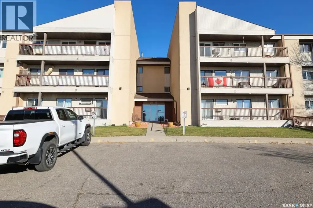 102 1130 Radway Street N, Regina