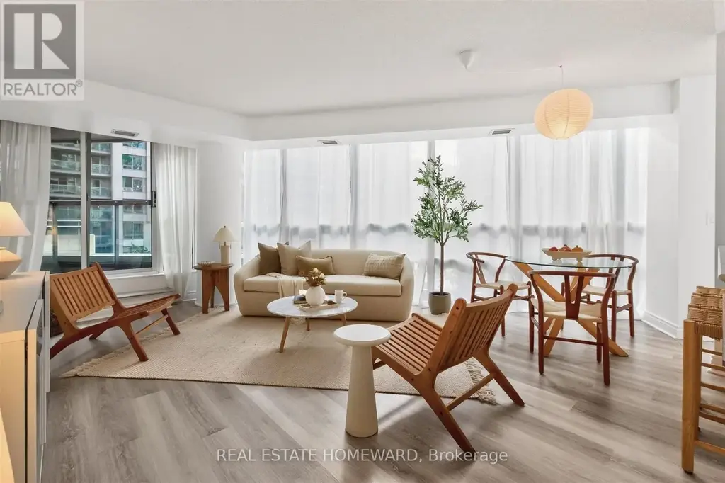 311 - 30 Grand Trunk Crescent, Toronto (Waterfront Communities)