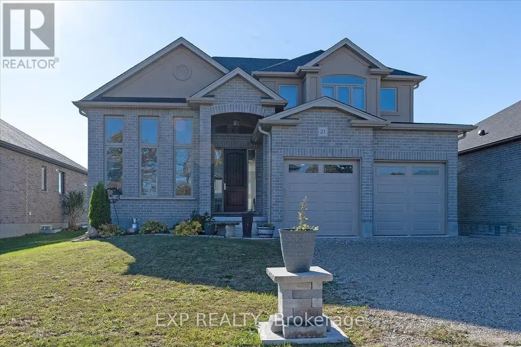 21 Sycamore Drive N, Tillsonburg