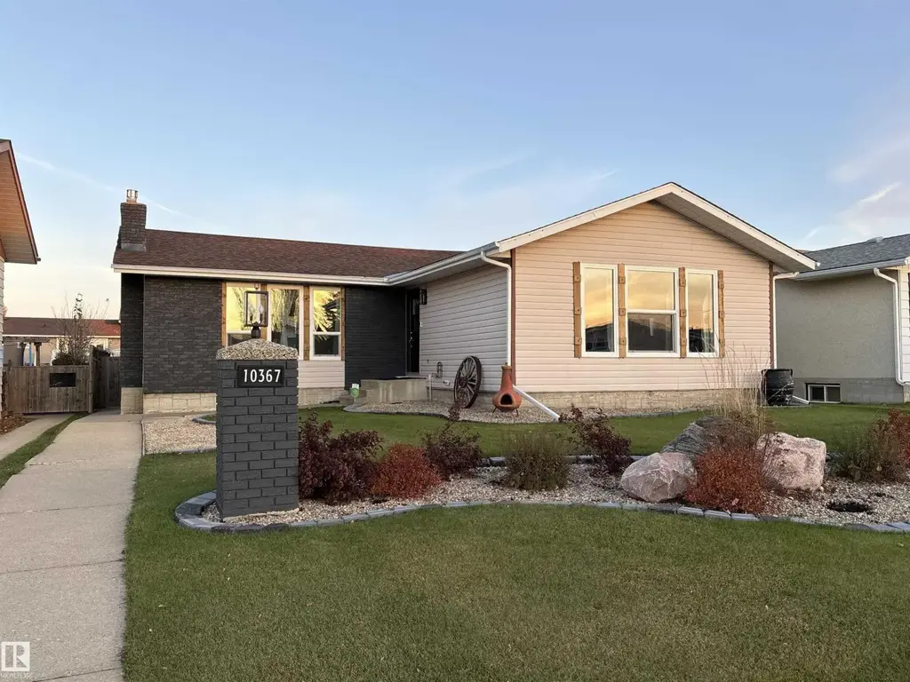 10367 109 Av, Westlock