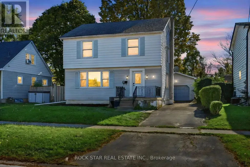 28 Grove Street, St. Catharines (Secord Woods)
