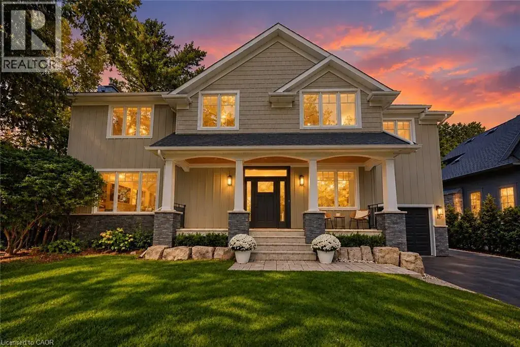 407 Maple Grove Drive, Oakville