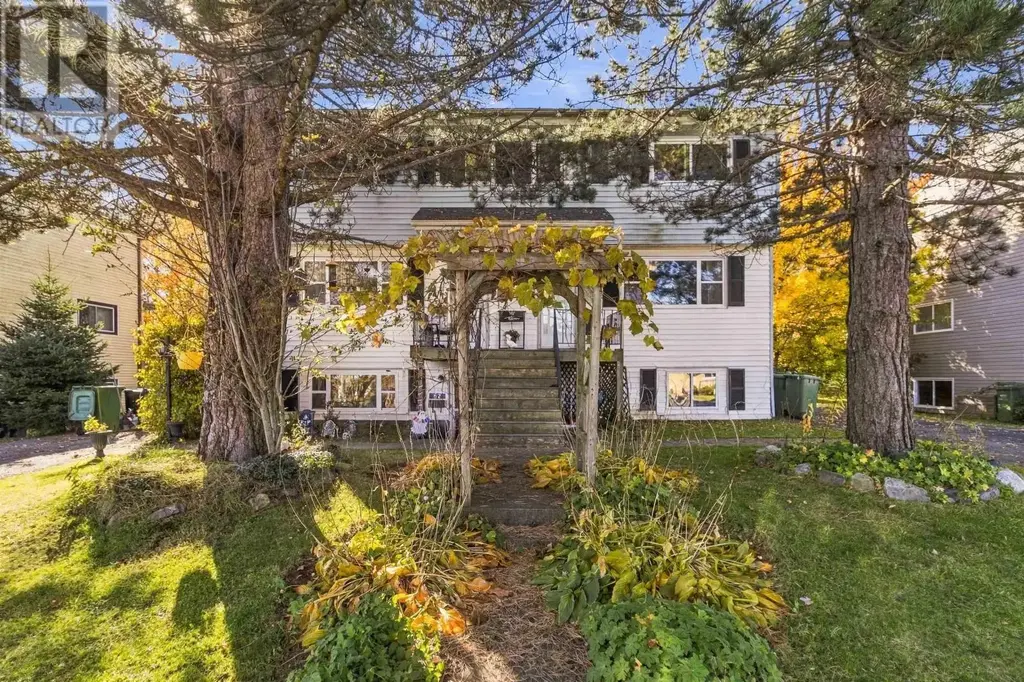 60,62,64 Gordon Avenue, Fairview