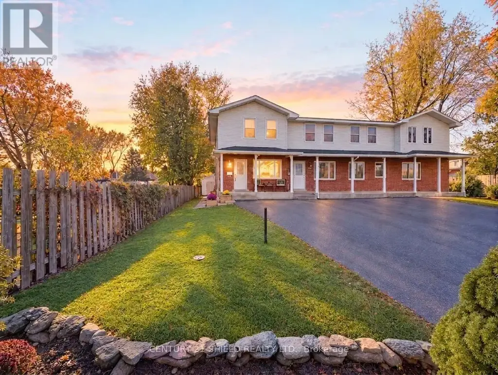 827 Alexander Avenue, Cornwall