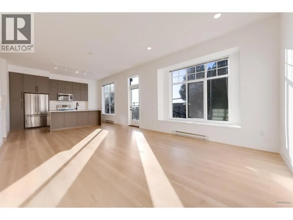 31 1221 Rocklin Street, Coquitlam