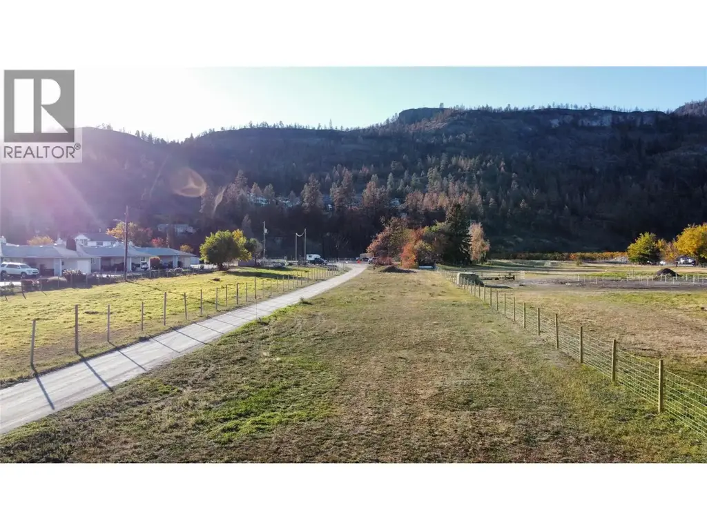 14810 Garnet Avenue, Summerland