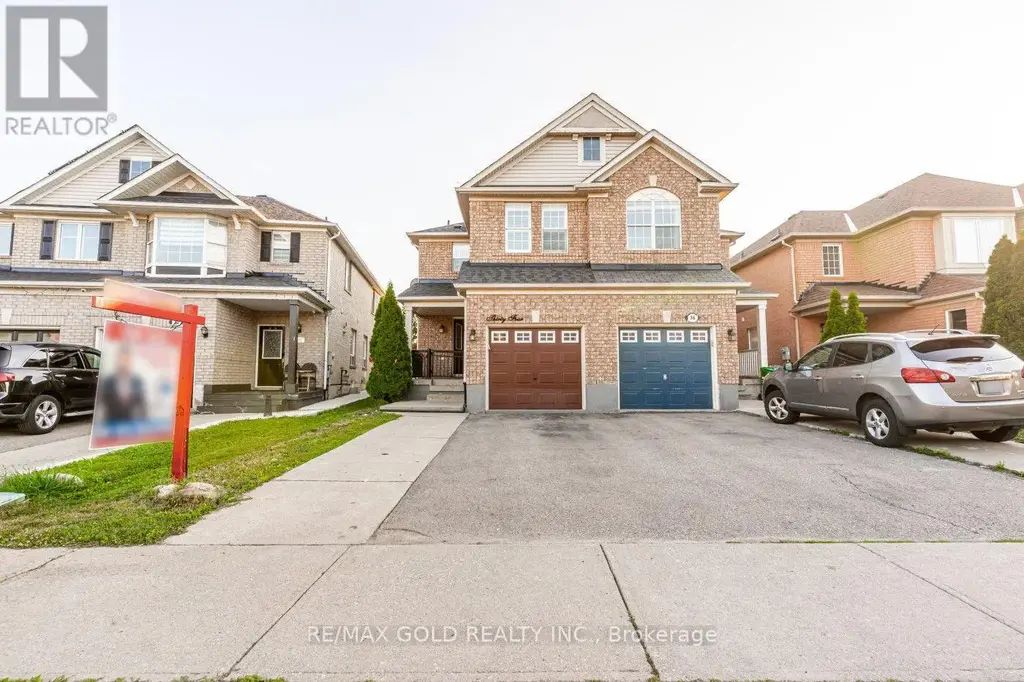 34 Jingle Crescent, Brampton (Gore Industrial North)