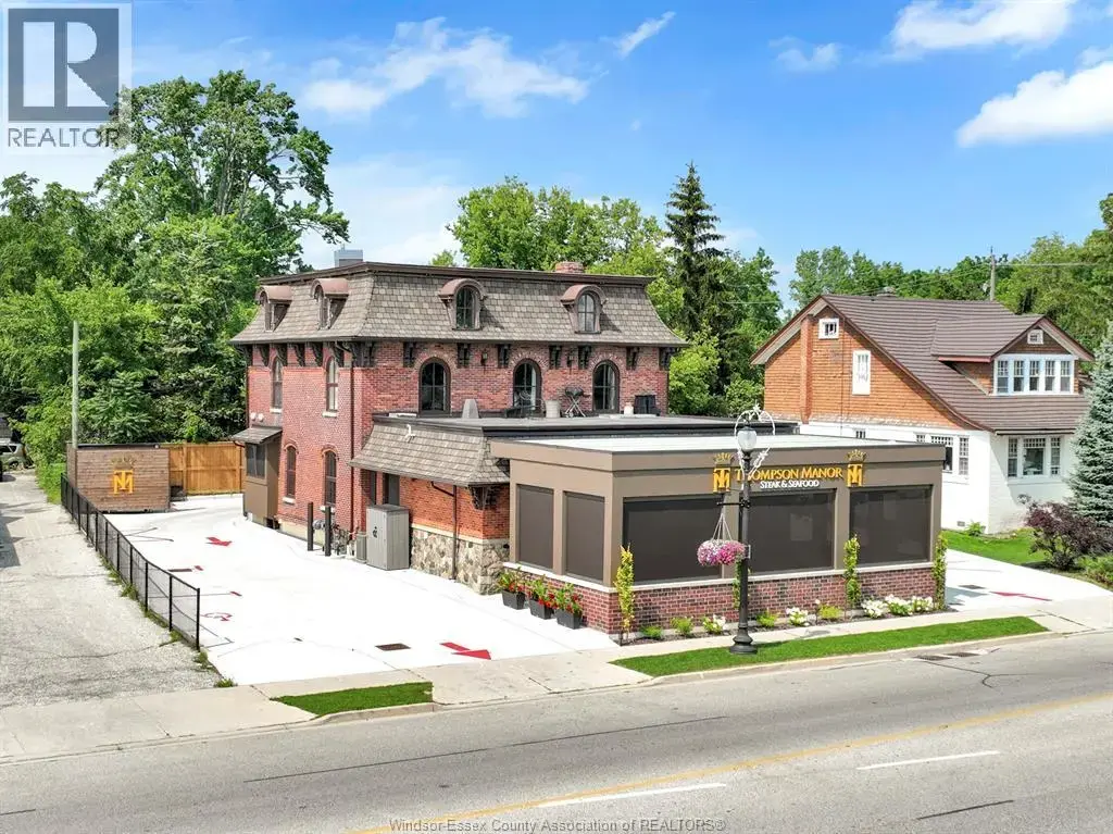 76 Main, Kingsville