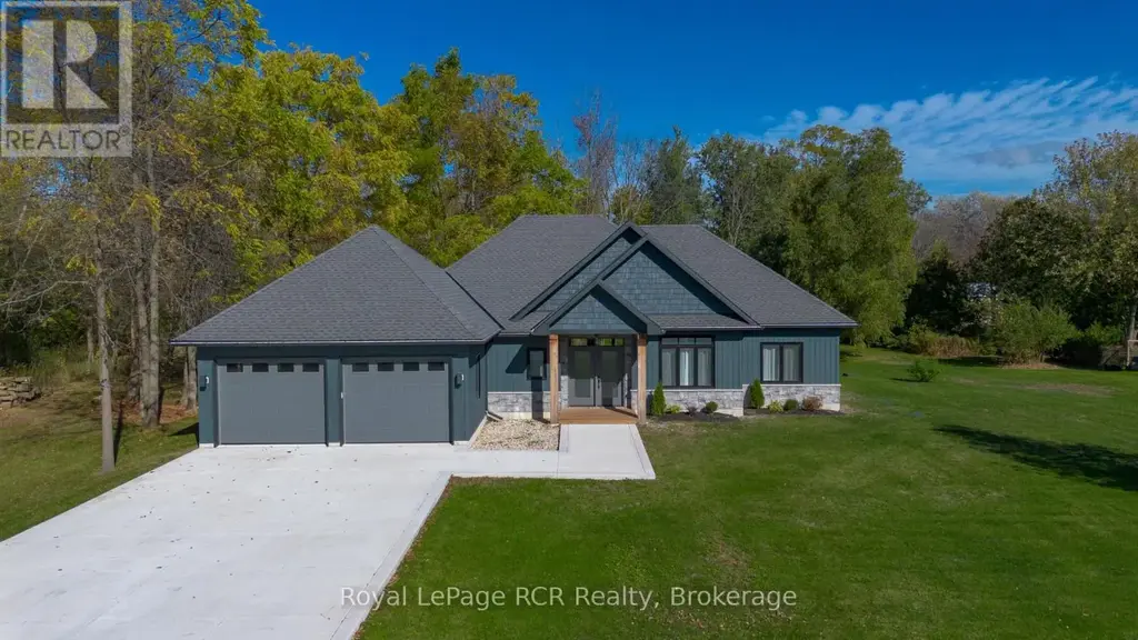 244 St Arnaud Street, Huron-Kinloss