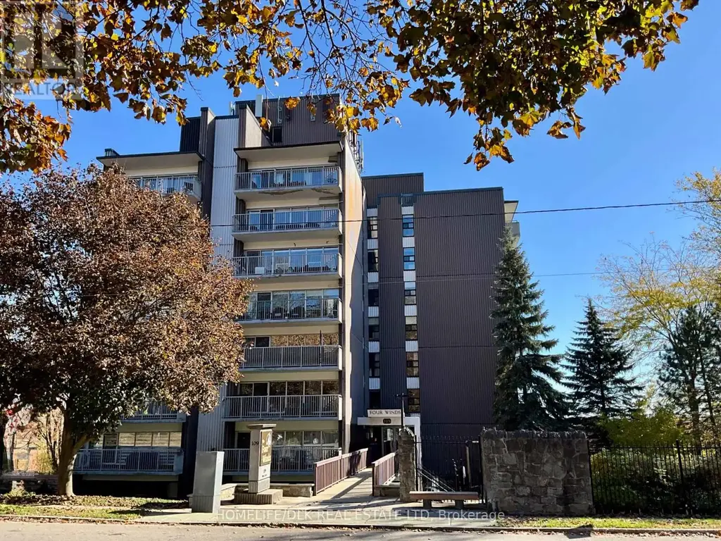 607 - 109 King Street E, Brockville