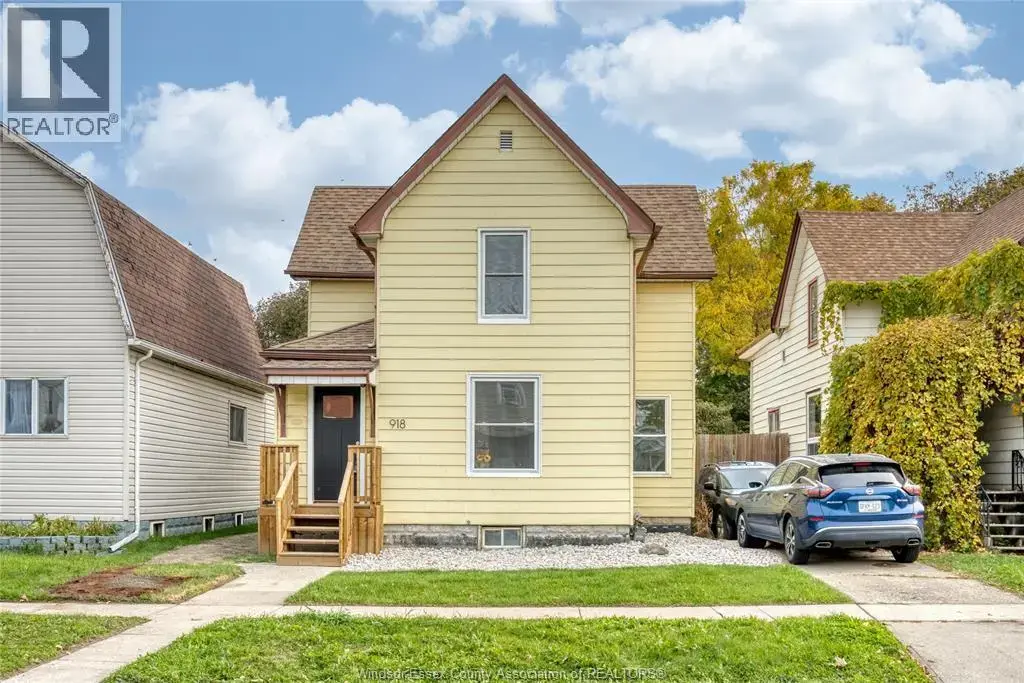 918 Albert, Windsor