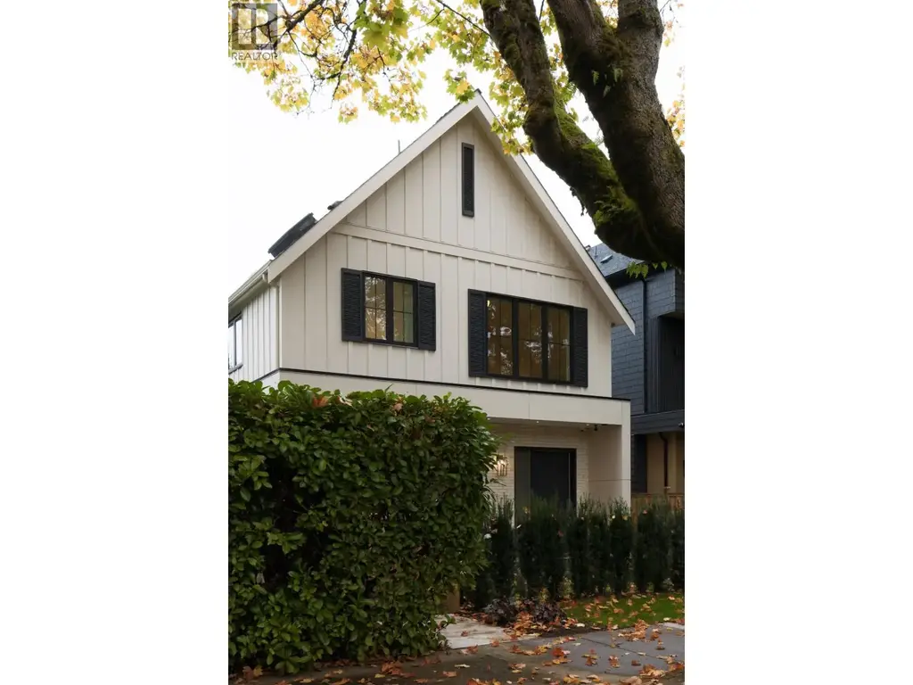 2 3351 W 13th Avenue, Vancouver