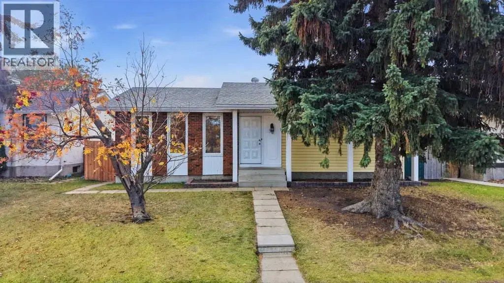 97 Neville Close, Red Deer