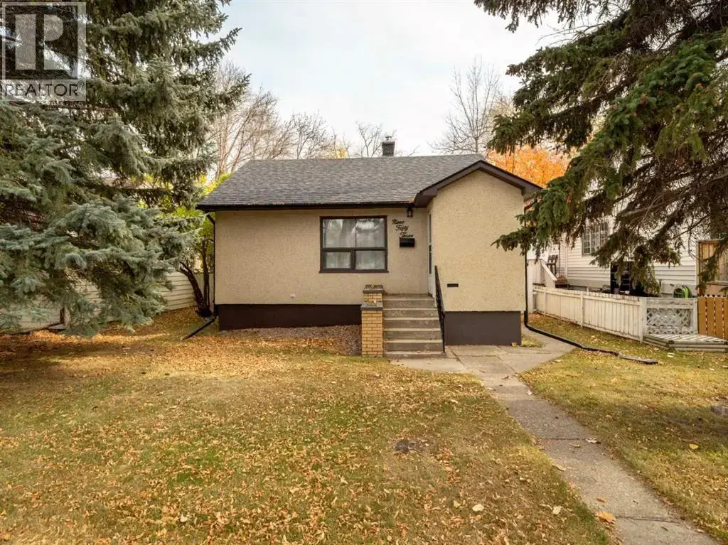953 12 Street S, Lethbridge