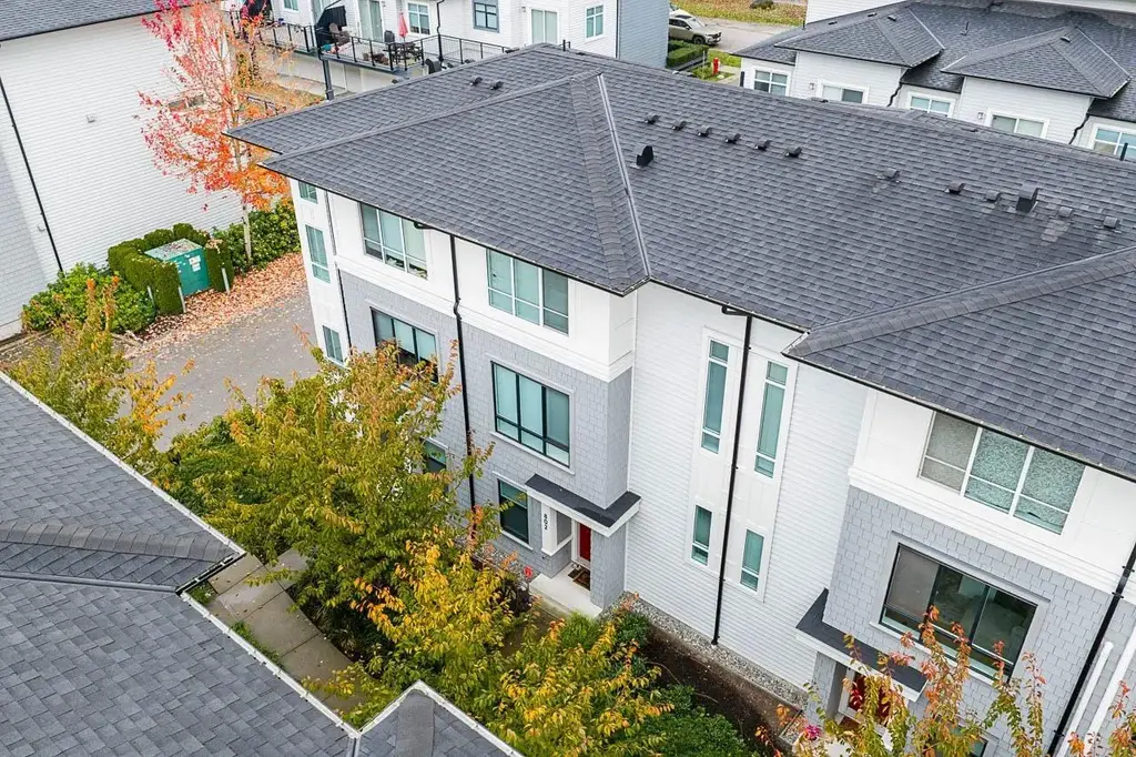 802 18505 Laurensen Place, Surrey