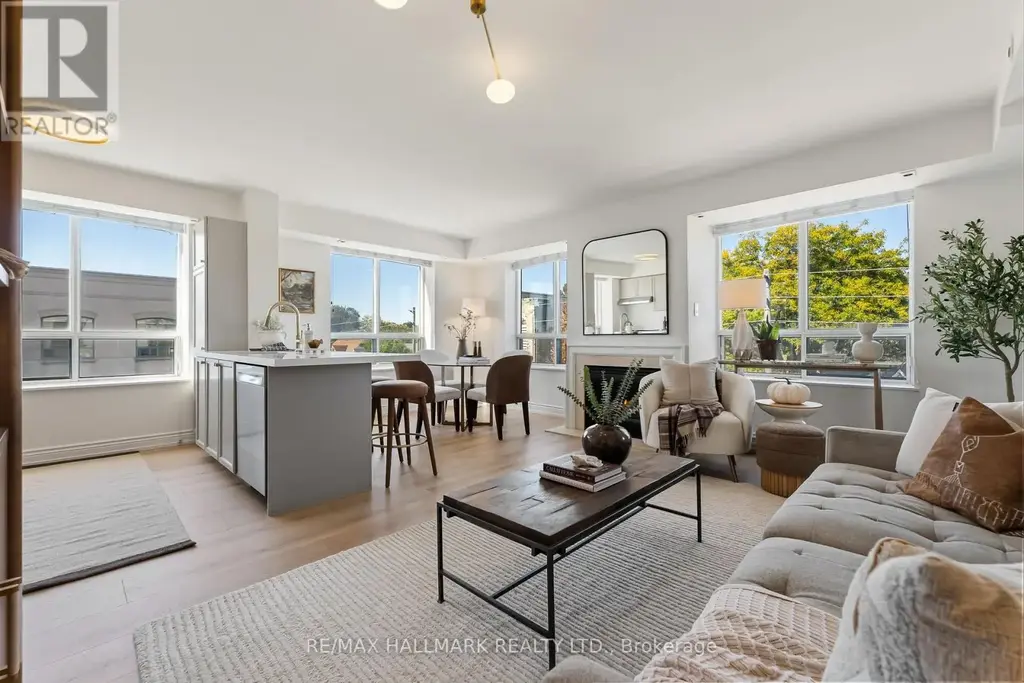 404 - 1797 Queen Street E, Toronto (The Beaches)