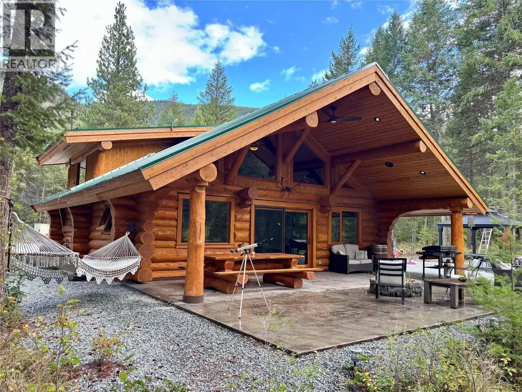 150 Bend Road, Westbridge