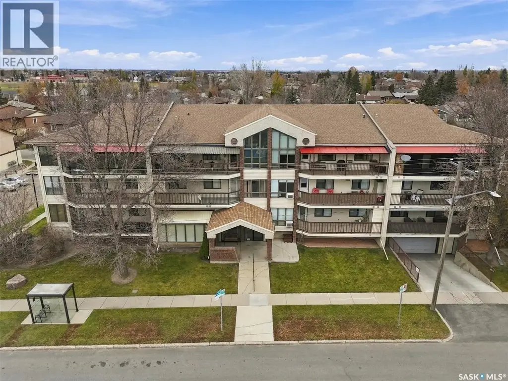 306 3220 33rd Street W, Saskatoon