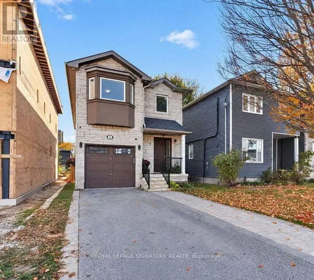 5 Brenton Street, Toronto (Crescent Town)