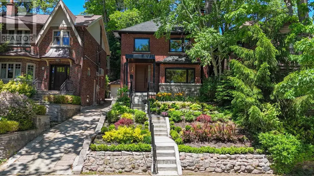 50 Beaufort Road, Toronto (The Beaches)