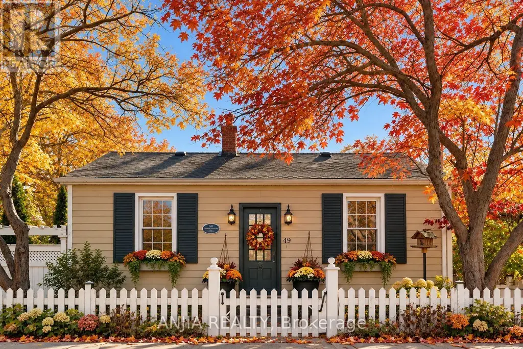 49 Church Street, Markham (Old Markham Village)