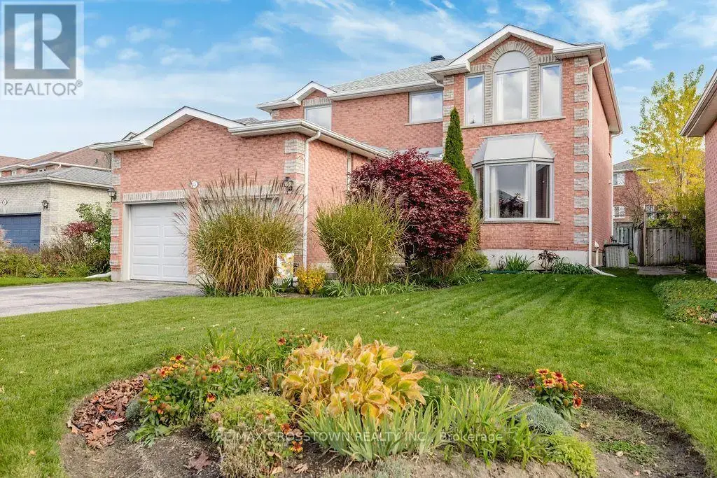 33 Raquel Street, Barrie (Painswick South)