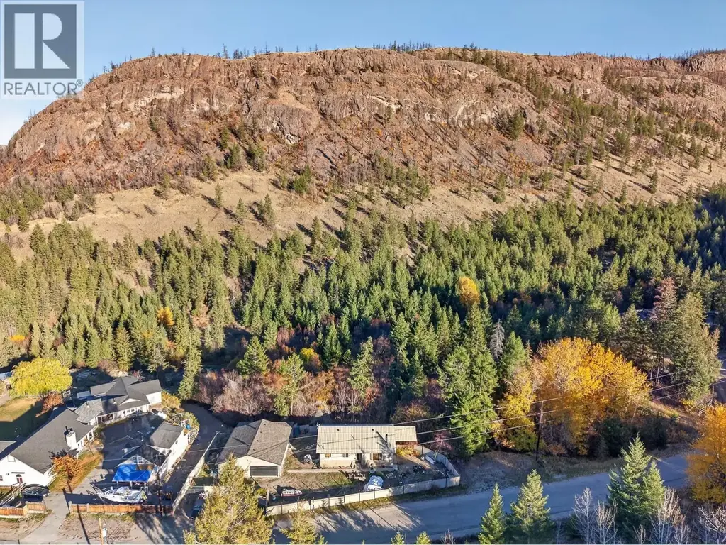 523 Grand Oro Road, Kaleden