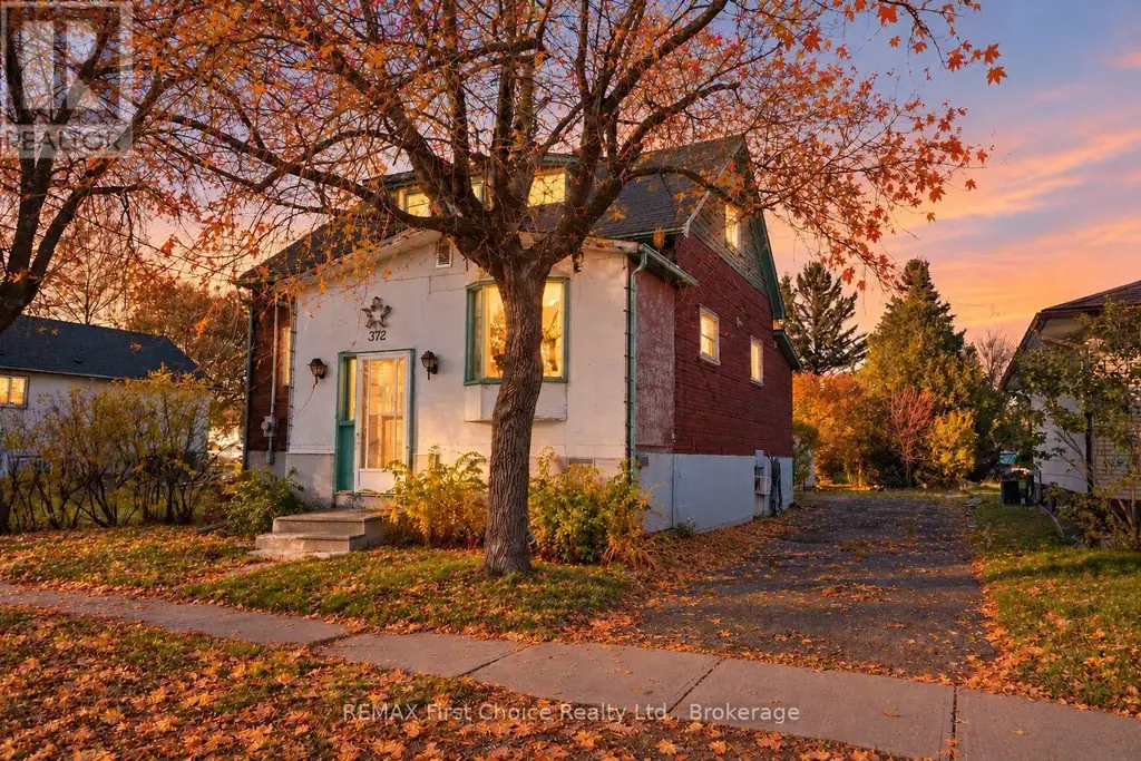 372 Inchiquin Street, Thunder Bay