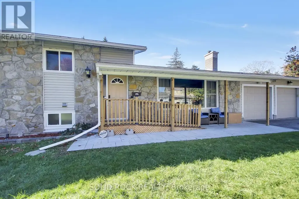 125 Beaver Ridge, Ottawa