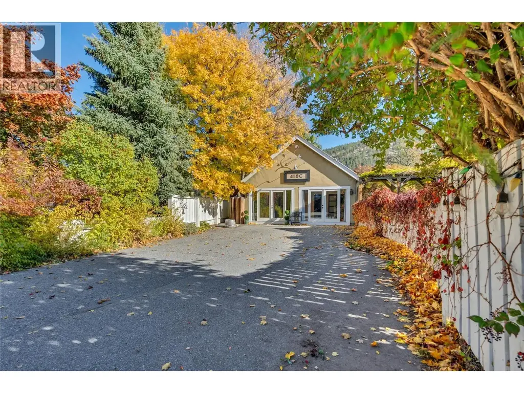 410 Upper Bench Road N, Penticton
