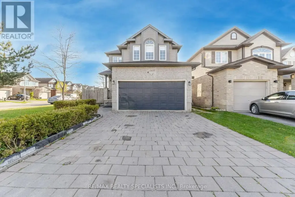 1435 Mickleborough Drive, London North (North I)