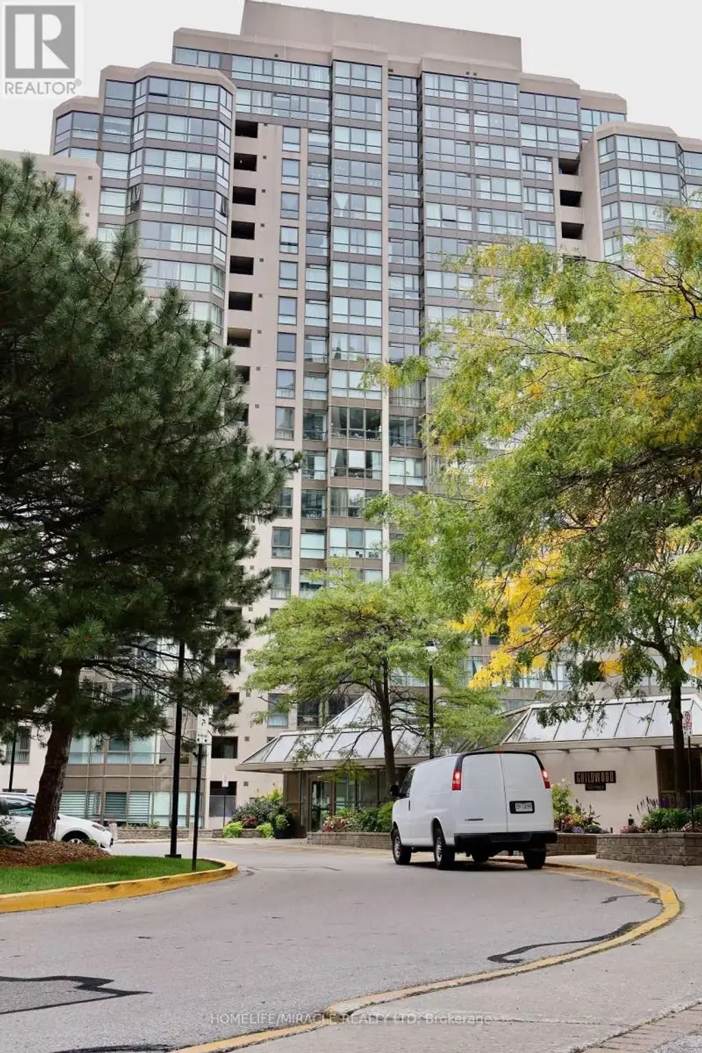 802 - 3233 Eglinton Avenue E, Toronto (Scarborough Village)
