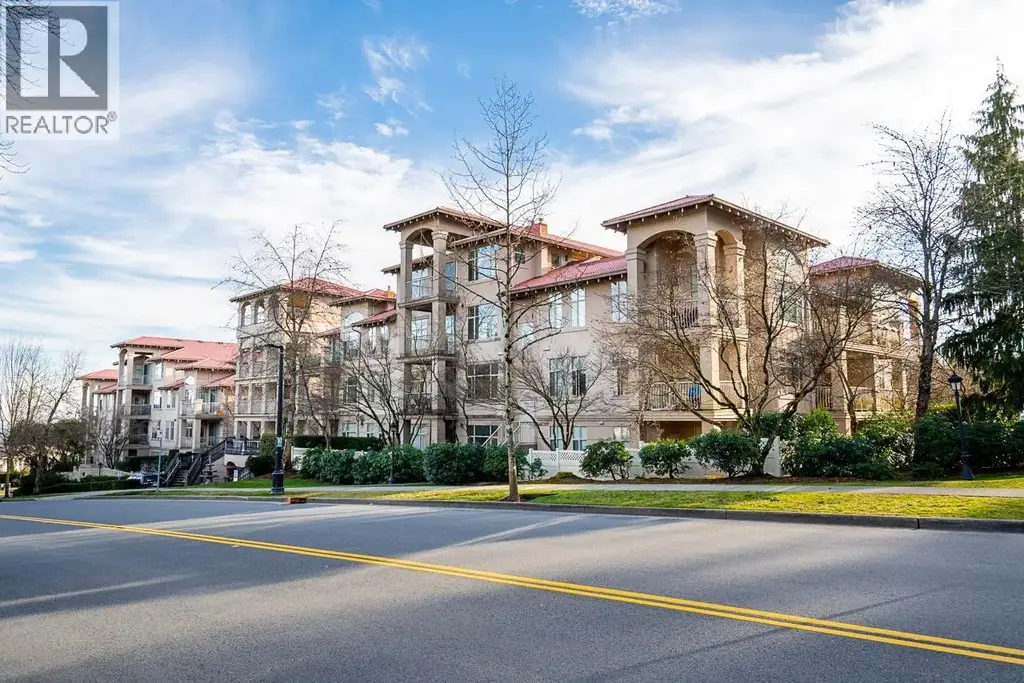 408 3176 Plateau Boulevard, Coquitlam