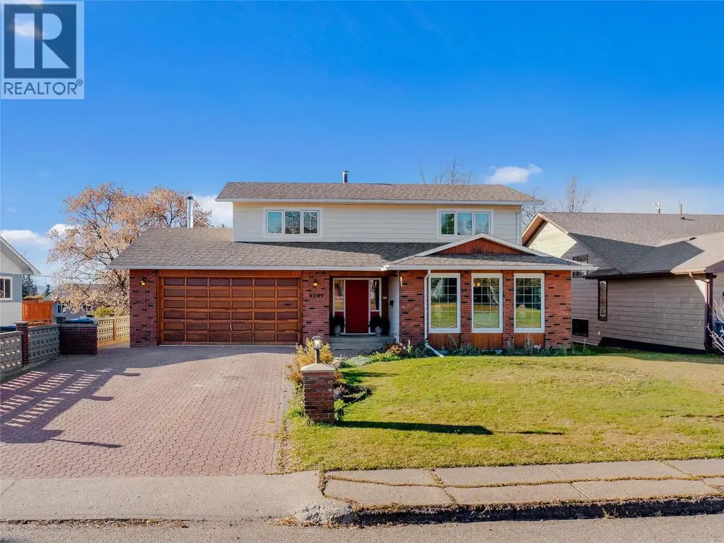 9205 7 Street, Dawson Creek