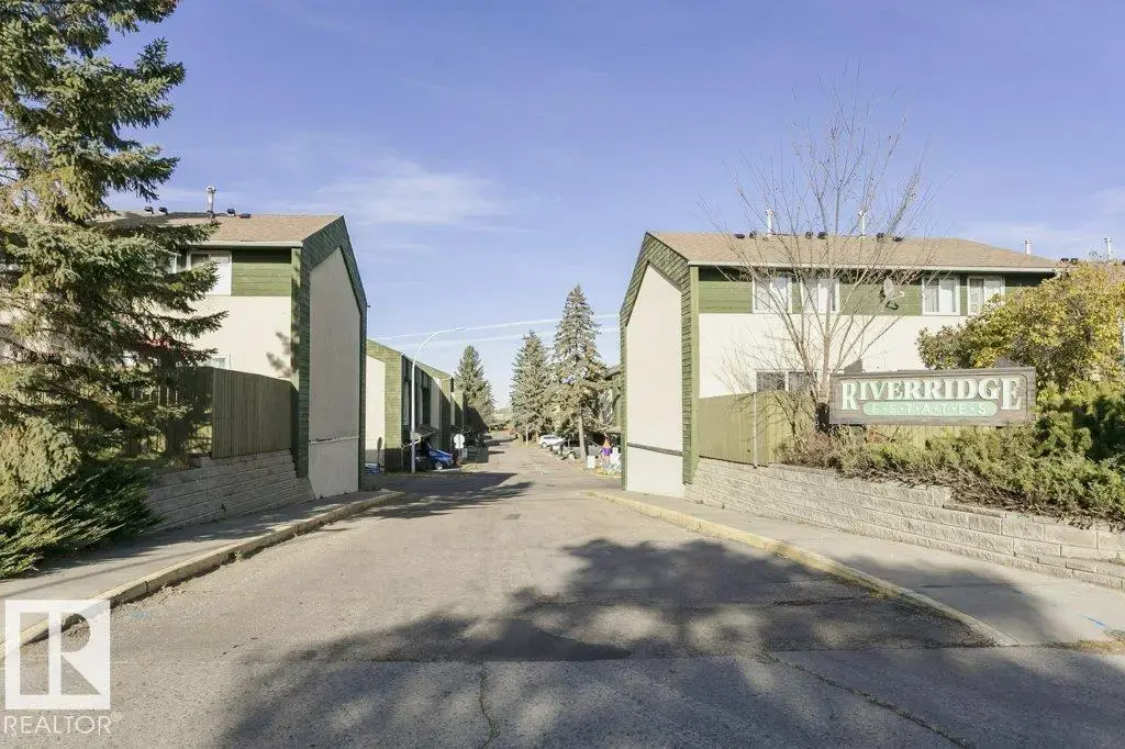 879 Abbottsfield Rd Nw, Edmonton