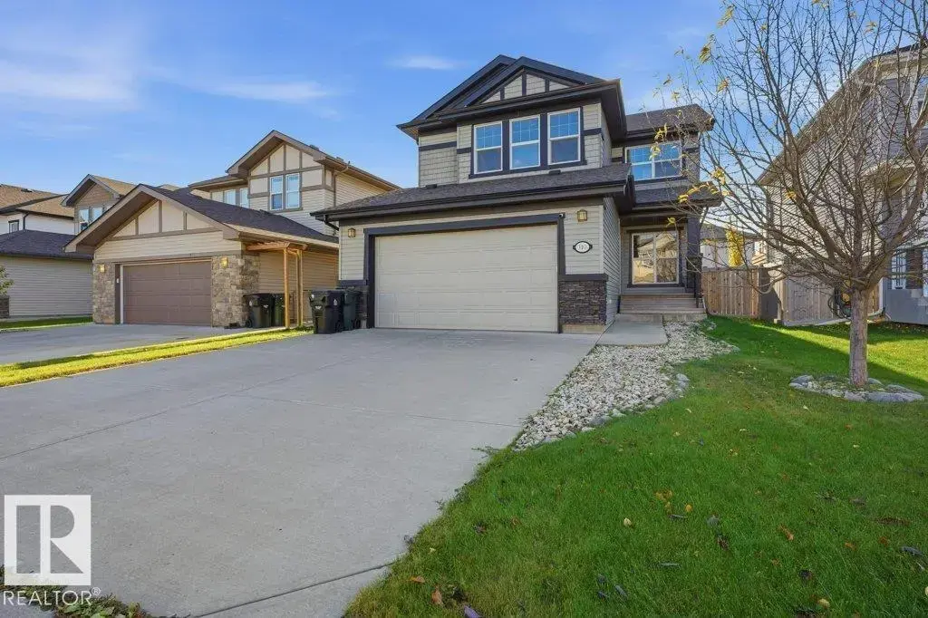 110 Meadowland Wy, Spruce Grove