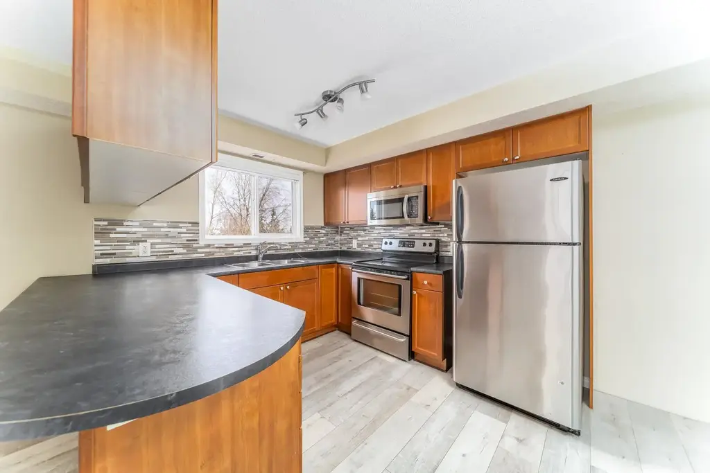 260 Lewis Estates Boulevard, Edmonton