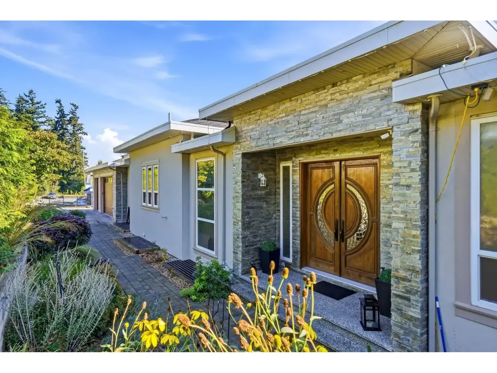 12528 52a Avenue, Surrey