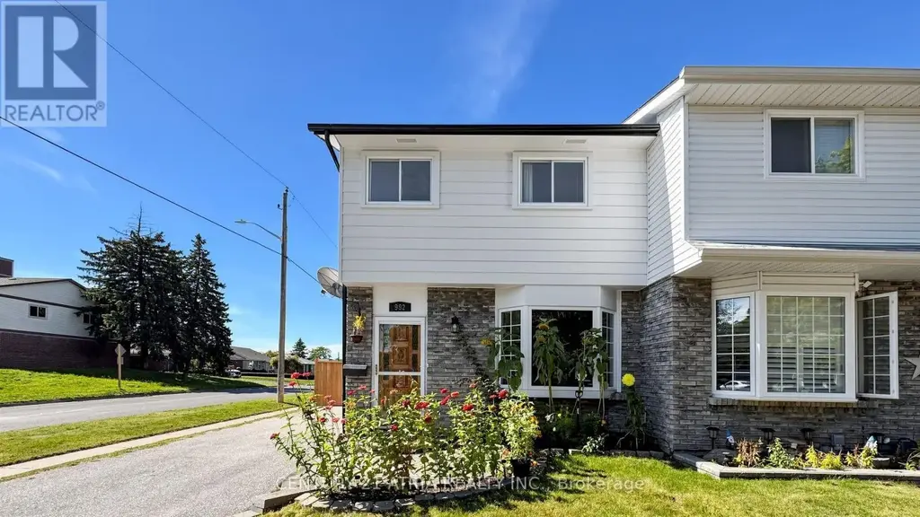 982 Renfrew Court, Oshawa (Lakeview)