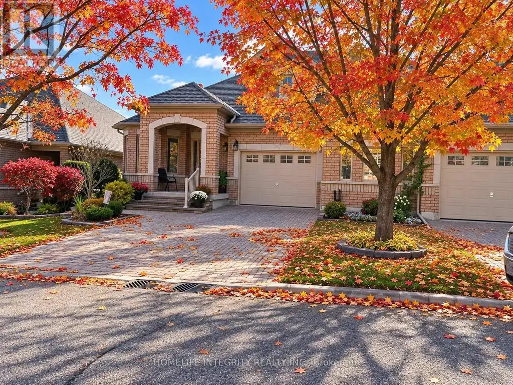 9 Renaissance Pt Point, New Tecumseth