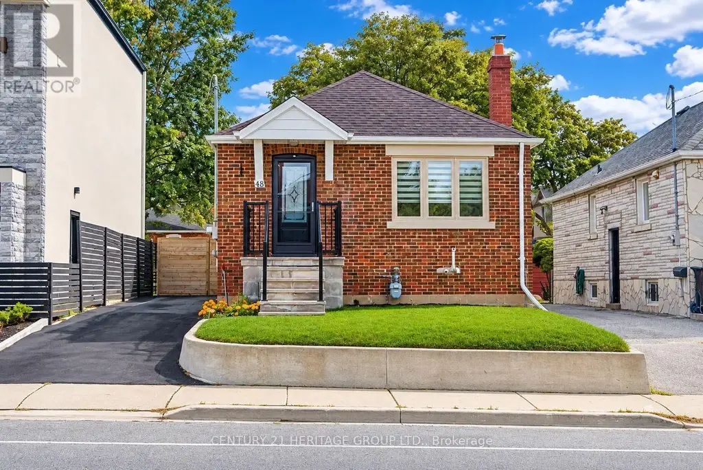 48 Stephen Drive, Toronto (Stonegate-Queensway)