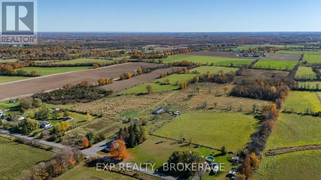 4201 Davidson Road, Frontenac (Frontenac South)