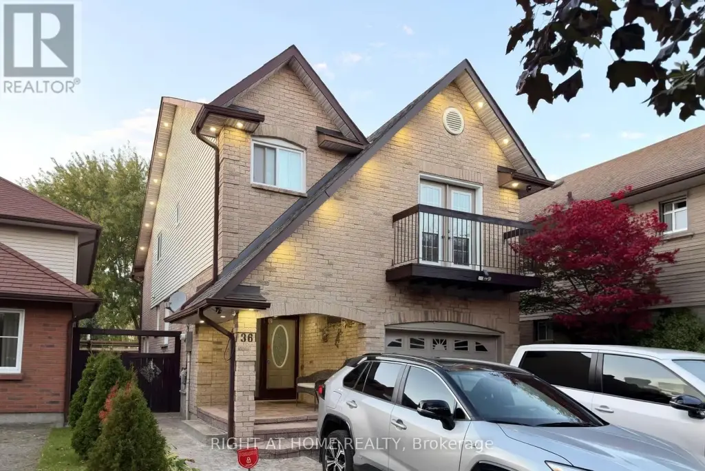 36 Burton Road S, Brampton (Brampton West)