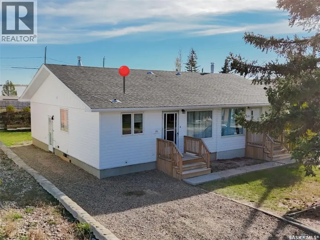 233 18th Avenue Ne, Swift Current
