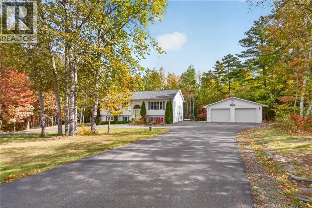 153 Garden Grove Street, Lincoln