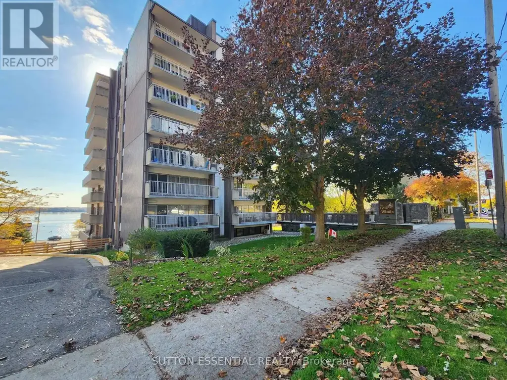 305 - 109 King Street E, Brockville