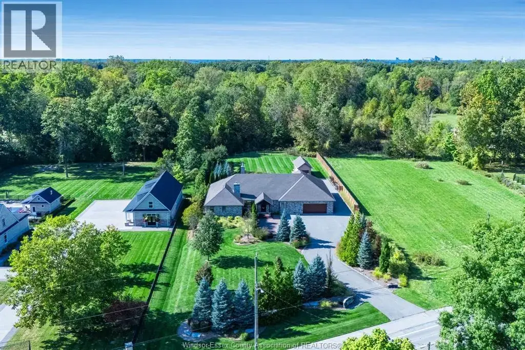 7255 Matchett Road, LaSalle